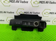 Блок AUX USB РОЗЕТКА Kia Rio 4