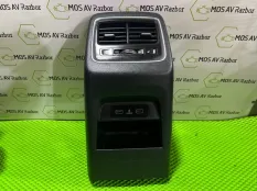 Блок AUX USB РОЗЕТКА Geely Atlas Pro