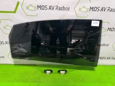 Стекло двери Baic U5 PLUS