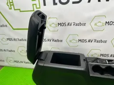 Консоль центральная Москвич 3
