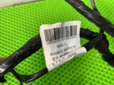 Проводка двери Geely Coolray
