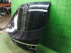 крышка багажника Mercedes-Benz GLE-Class