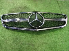 решетка радиатора Mercedes-Benz C-Class