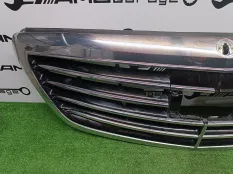 решетка радиатора Mercedes-Benz S-Class