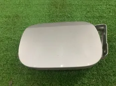 лючок бензобака Mercedes-Benz E-Class