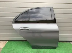 дверь Mercedes-Benz C-Class