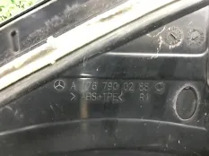 Спойлер крышки багажника Mercedes-Benz A-Class