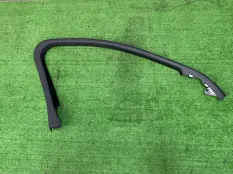 Рамка стекла двери Mercedes-Benz C-Class