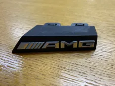 Знак решетки AMG Mercedes-Benz E-Class