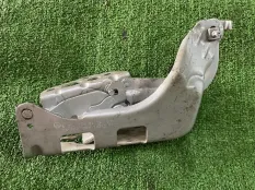 петля капота Mercedes-Benz GLC-Class