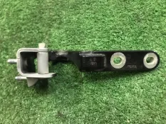Петля крышки багажника Mercedes-Benz M-Class, GLE-Class, GL-Class, GLS-Class