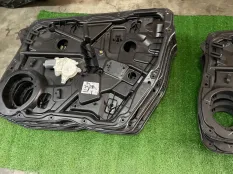 стеклоподъемник Mercedes-Benz GLE-Class, GLS-Class, M-Class, GL-Class