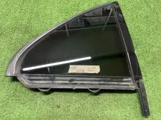 форточка двери Mercedes-Benz C-Class