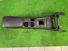 подлокотник Mercedes-Benz A-Class