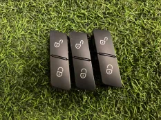 Кнопка блокировки двери Mercedes-Benz GLE-Class