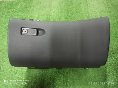 Бардачок Mercedes-Benz E-Class