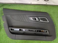 Обшивка двери Mercedes-Benz AMG GT