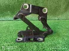 петля капота Mercedes-Benz GLE-Class