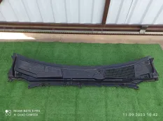 Жабо водоотделитель Mercedes-Benz CLA-Class