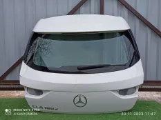 крышка багажника Mercedes-Benz CLA-Class