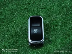 Кнопка открывания багажника Mercedes-Benz CLA-Class