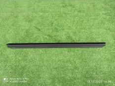 Уплотнитель стекла Mercedes-Benz GLC-Class