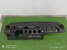 панель приборов Mercedes-Benz GLB-Class