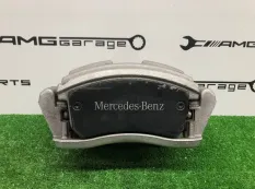 Суппорт тормозной Mercedes-Benz GLA-Class