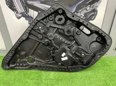стеклоподъемник Mercedes-Benz GLE-Class