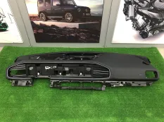 панель приборов Mercedes-Benz GLE-Class