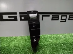 Блок кнопок центральной консоли Mercedes-Benz C-Class