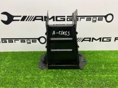 Кронштейн усилителя бампера Mercedes-Benz A-Class