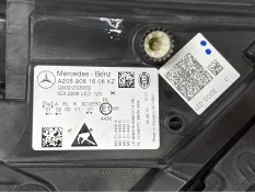фара Mercedes-Benz C-Class