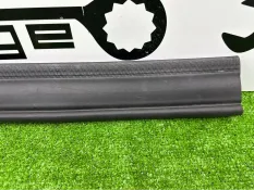 Уплотнитель моторного отсека Mercedes-Benz GLE-Class