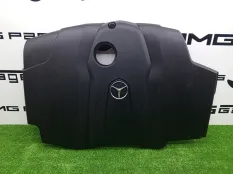 крышка двигателя Mercedes-Benz C-Class