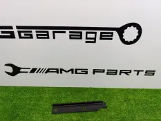 Кронштейн бампера Mercedes-Benz G-Class