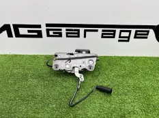 замок двери Mercedes-Benz G-Class