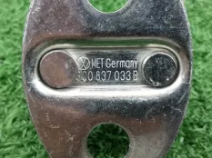 Скоба замка двери AUDI A3