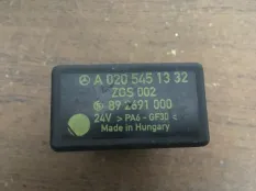 Реле Mercedes-Benz Atego 0205451332