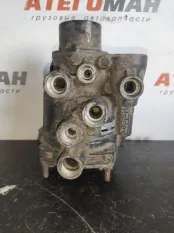 Кран тормозной Mercedes-Benz Atego 0004319513