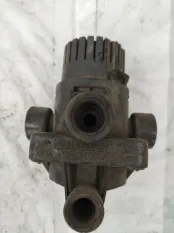 Клапан ускорительный EBS Mercedes-Benz Atego 0481026303