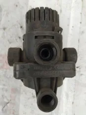 Клапан ускорительный EBS Mercedes-Benz Atego 0481026303