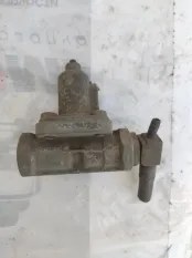 Кран тормозной 1932736