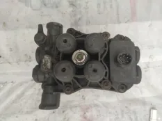 Кран 4-х контурный Mercedes-Benz Atego 9347050050