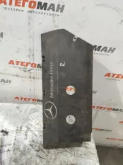 Крышка двигателя Mercedes-Benz Atego 9040741247