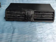 Дефлектор воздушный Mercedes-Benz Atego 9736800136