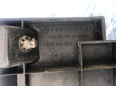 Крышка двигателя Mercedes-Benz Atego 9060740647 OM906