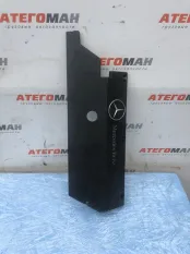 Крышка двигателя Mercedes-Benz Atego 9060742247 OM906
