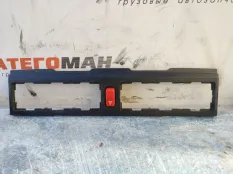 Накладка декоративная Mercedes-Benz Atego 9736892808