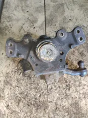 Поворотный Кулак Mercedes-Benz Atego 9753320401, передний правый